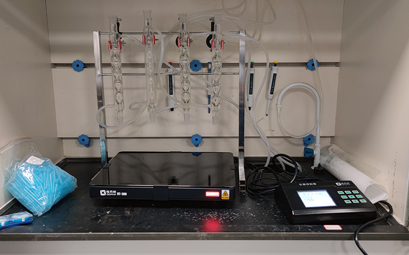 實驗加熱板:檢測機構樣品處理與分析的關鍵支撐?
